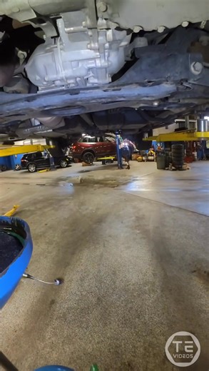 452K views · 6.6K reactions | Flawless 19 Honda Hurvey Survey FYB  #honda #hrv #oilchange #redbull #pov #asmr | Nani.restoration | Facebook