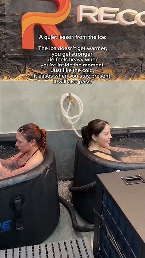 ICE BATH CHALLENGE // DASURI CHOI