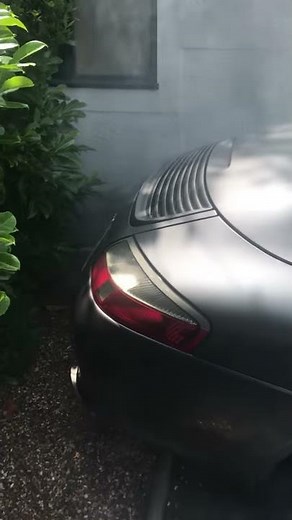 Porsche 911 996 with failed Air Oil Separator