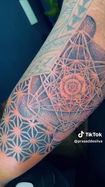 #blackworktattoo #tattoosilva #tattooartist