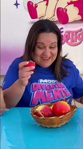 MC Divertida em História sobre a importância de lavar as mãos | Wash your hands