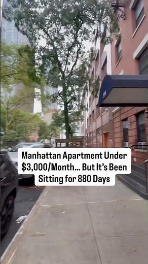 Touring a Manhattan Apartment Under $3,000/Month… But It’s Been Sitting for 880 Days 😳🏙️