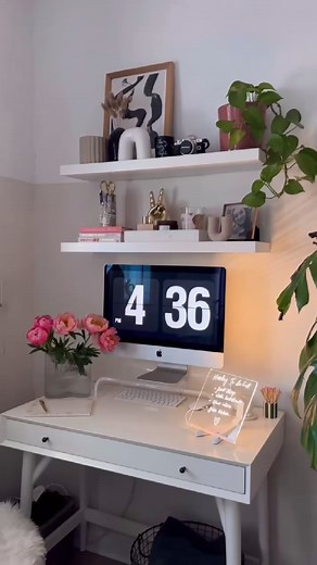 This Acrylic Dry Erase Board Just Changed My Productivity Game