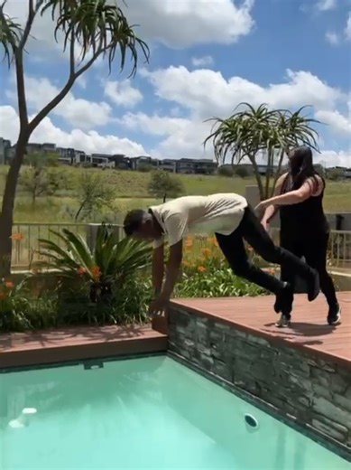 Luxe Off-the-Grid Home in Eye of Africa Estate