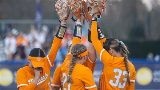 Tennessee softball earns unanimous No. 1 ranking after 10-0 start