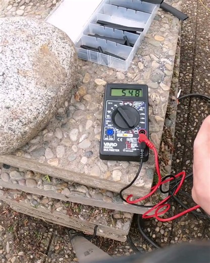 Off-Grid-System: Batterie, Wechselrichter & Co #solaranlage #diy