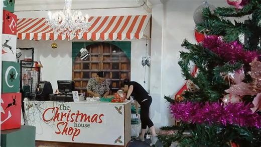 5.2K views · 46 reactions | East London , a Christmas wonderland awaits you at the Beacon Bay Crossing  | THE CHRISTMAS HOUSE SHOP | Facebook