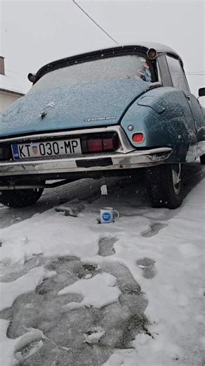 Car Makes Cup Of Tea! ☕️ #cars #tea #snow | Supercar Blondie