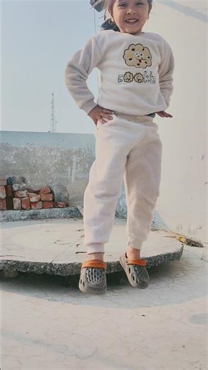 trending shuffle dance video 📷 #bestshuffle #ytshorts