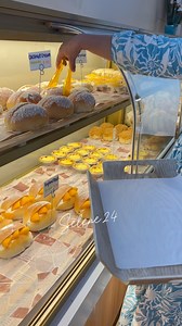 4.9K views · 82 reactions | Nos fuimos asta corea a comprar pan 浪coreano y que rico teníamos antojo de un postre | Selene24 | Facebook