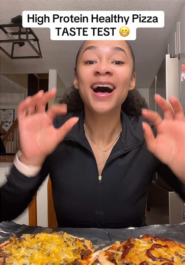 Would yall try these? 🩷 #sydneyfields #relationship #goals #tastetest #proteinpizza @Donzello_Barros