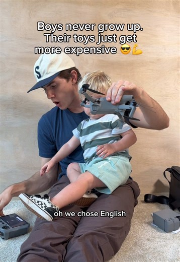 Jay is traumatized… 🫣👀 Uncle Luke may or may not have flown his remote control helicopter too close to Jay in the past so now he’s a little nervous around these things. Anywhomst, hope you guys enjoyed this emotional, 3 scene film I made for you all 🤩 the video journal might need to go back to the simple way it used to be 😂. For the real ones that read the whole caption and watch to the end, comment “magnificent” so I know who you are 🫶💪 #pov #dadsoftiktok #toddlersoftiktok #baby #family @