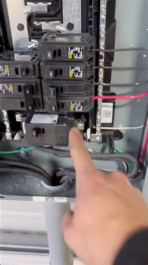 Installing a dryer receptacle. #electrical #electrician #wiring ng