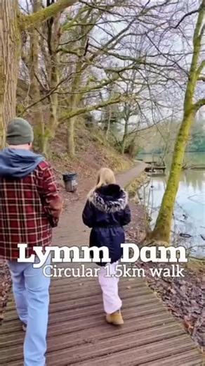 1.5km circular walk around Lymm Dam with FREE parking, a coffee van or walk into the village to find a cafe or pub lunch. Nestled in the picture postcard village of Lymm, Cheshire, Lymm Dam is the perfect destination for a short 1.5km family-friendly walk. This picturesque location offers a peaceful waterside stroll with hidden paths, ducks to feed and a coffee van. The flat, pushchair friendly walk takes you around the historic reservoir and through woodlands with options to head into the town 