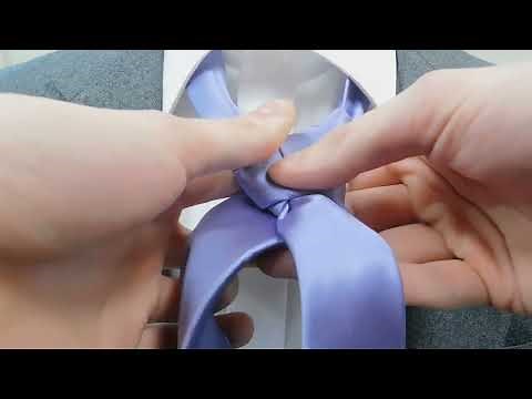 How to Tie a Tie: The Merovingian Knot