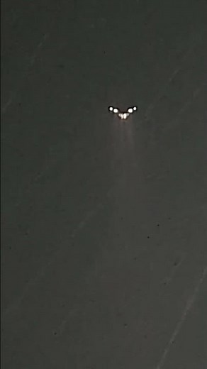 When You Go To ASDA and ASL 737-400 goes over on approach for Teesside Airport #aviation #planes