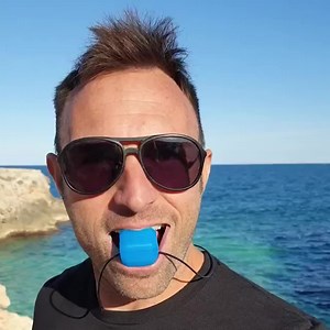 661 reactions · 89 shares | Chisel & Strengthen Your Jaw Or Get Your Money Back! ‍❤️‍‍ With a few minutes a day, Jawzrsize will: 1. Strengthen Jaw  2. Maximize Jawline  3. Tone Chin, Neck & Face  Or, you have 60 days to get a full refund  500,000+ Customers & Counting.... | Jawzrsize | Facebook