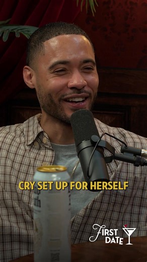 4.1K views · 19 reactions | The ultimate comic proposal  #FirstDate Ep. 127 with @langstonkerman | First Date with Lauren Compton | Facebook