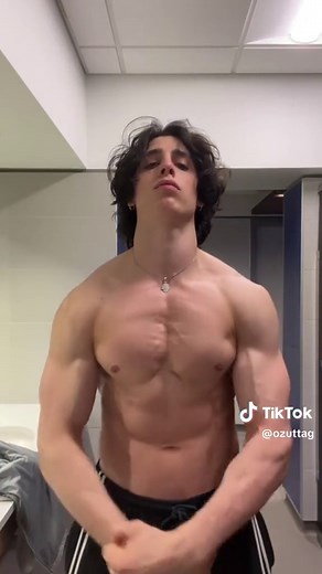 Diet Tips and Body Positivity with Gattouz