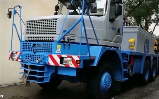 世界上最大的10辆重型卡车 10 Largest Heavy Duty Trucks in the World