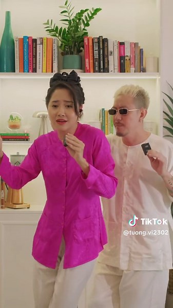 Bé Ba Bắt Cái Ghế - Video Hài Hước Mới Nhất