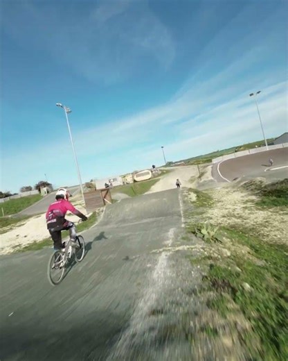 BMX St jean video 2 reeel 2 #BMXRace#BMXRacing#BMXLife#BMXTraining#RaceBMX#CognacBMX#bmxcharente