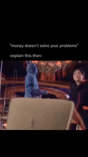Funny_boy on Instagram: "Chris Tucker accepted the role of Detective James Carter in ‘Rush Hour’ (1998) after director Brett Ratner convinced him that his high-energy comedic style would perfectly counterbalance Jackie Chan’s physical martial arts. To prepare for the partnership, Tucker maintained a strict physical fitness regimen, including weightlifting and running, to ensure he could keep pace with Chan’s demanding stunt choreography. During production, Tucker heavily utilized his background 