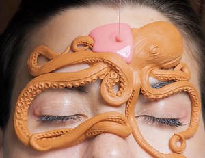 Make Original Art Using Your Body as a Mold | 5-Minute Recycle