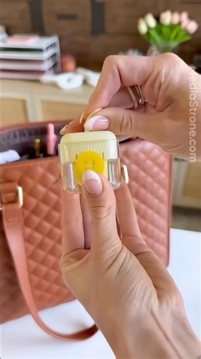 Reusable Lint Roller: Worth it or Not | Mediastrone™| #usefulgadgets