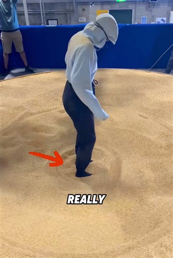 Behind the scenes of film and television#tiktok #funny #shorts #fyp #viral