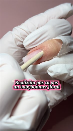 UNGHII GALAȚI | JIA PING IOANA | STILIST PROTEZIST on Instagram: "Realizez step by step un babyboomer floral cu produse de la @crystal_nails_romania si @luxorise 🩷🖤 #unghiicugel #nails #unghiiromania #unghiigel #tutorialunghiigel"