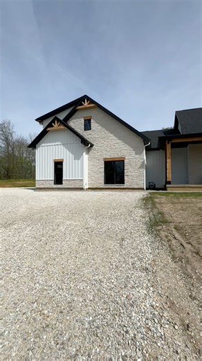 719K views · 5.6K reactions | We rose from the ashes in a big way 沈❤️ #housetour #home #hometour #motivation #inspiration #mom #dad #kids #work #hardwork #Request #budget #cost | Organized Chaos | Facebook