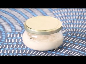 A DIY Homemade Moisturizing Cream
