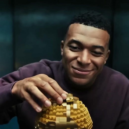 The Lego WC commercial is the best WC commercial ever🤩