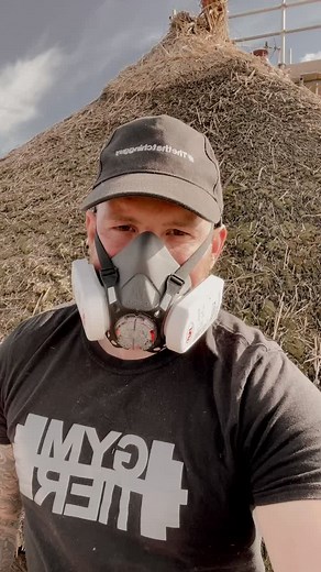 Prep day getting the old coat work ready for the new to go on top 🛖 #thethatchingguy #mask #prep #viral #fyp #alright #smackandawhack