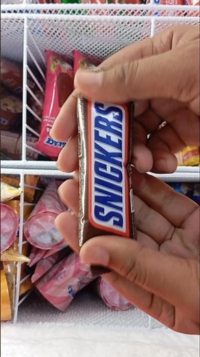 SNICKERS chocolate eating and unboxing #chocolate #unpacking