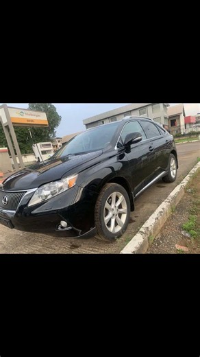 Lexus RX350 2011 Model