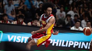 朱正11分7助集锦：空接妙传灵气十足 关键时刻运球失误无缘逆转_腾讯新闻