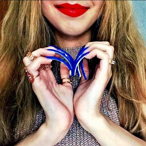 881K views · 2.8K reactions | How is this possible?!? I grow my nails for 48 hours and they immediately break. Check her out on Instagram here: https://www.instagram.com/simone_christina_/?hl=en | As/Is | Facebook