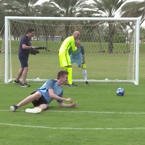 When Man City's, Kevin De Bruyne goes in Goal for A Penalty.......... BOSH ! Hahahahahahaha ........... john | Arsenal Banter