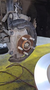 141K views · 634 reactions | Ford Taurus front brake fix #automotive | Inayatur Rahman | Facebook