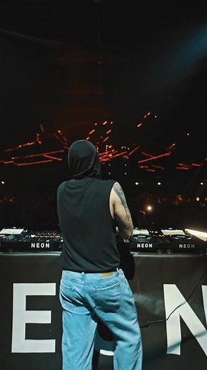 13 reactions | CARV at COSMO c/o Cinecittà World www.neonpromotion.it www.cosmofestival.it www.cinecittaworld.it promoter: @official.neon Technical: @amginternational_srl #neon #neonpromotion #italy #techno #rome #dance #music #technolovers #technoparty #hardtechno | NEON | Facebook