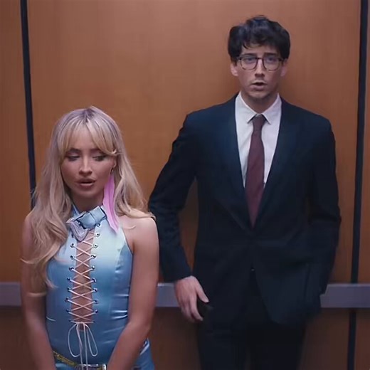 Enquanto tava comigo meu fi tinha a pachorra de falar mal da minha aparência em roda de amigos, aí agora quer meter que eu sou um cuzão que dei lovebombing nele, aí sério todos os homens do mundo tem que morrer