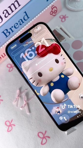 iOS 26 Hello Kitty Features and Customization