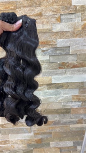 Custom Clip-Ins with Raw Loose Wave for Versatile Styling