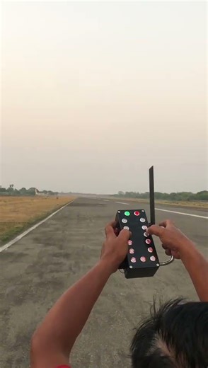 Lansing Solar Airport Light Application Examples