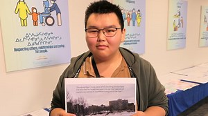 Photo project turns lens on young Inuit life in Winnipeg