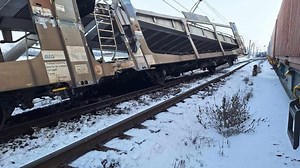 Accident feroviar grav în România, două trenuri s-au ciocnit. S-a activat Planul Roșu de Intervenție. Reacția lui Grindeanu: "Transmit condoleanțe"