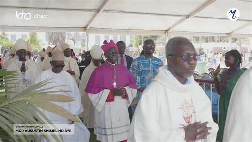 🔴Suivez en direct la messe d'ordination épiscopale de Mgr Augustin Simmel Ndiaye, évêque de Saint-Louis au Sénégal. 👉Sur les plateformes digitales de #KTO : https://youtube.com/live/_YgPmMmXtr4?feature=share Images : Radio Misericordia | KTO Télévision Catholique