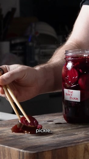 David Levitsky on Instagram: "🥒 Comment BUNDLE and I’ll DM you my full Real Fermentation System — every guide, brine, and method in one place. You can’t get this crunch from a one-step pickle. In a one-step pickle, the cucumbers try to ferment and absorb flavor at the same time — so they end up soft, flat, and halfway to both. This is a 2-step pickle — the method that gives you real crunch and real flavor. Step 1: A hard 10% salt brine. No flavor — just fermentation building structure, a